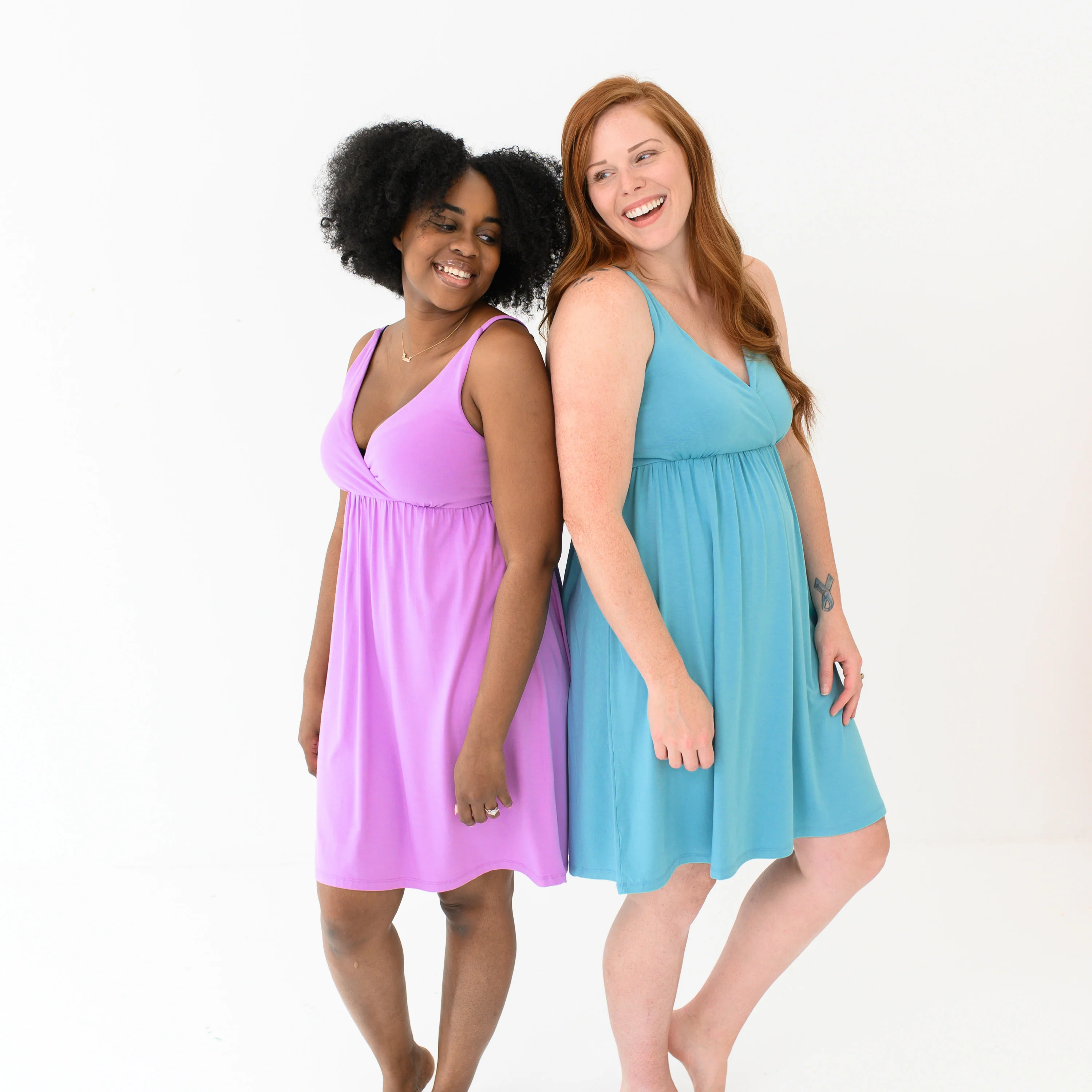 Women's Nightgown in Poi - Image 3