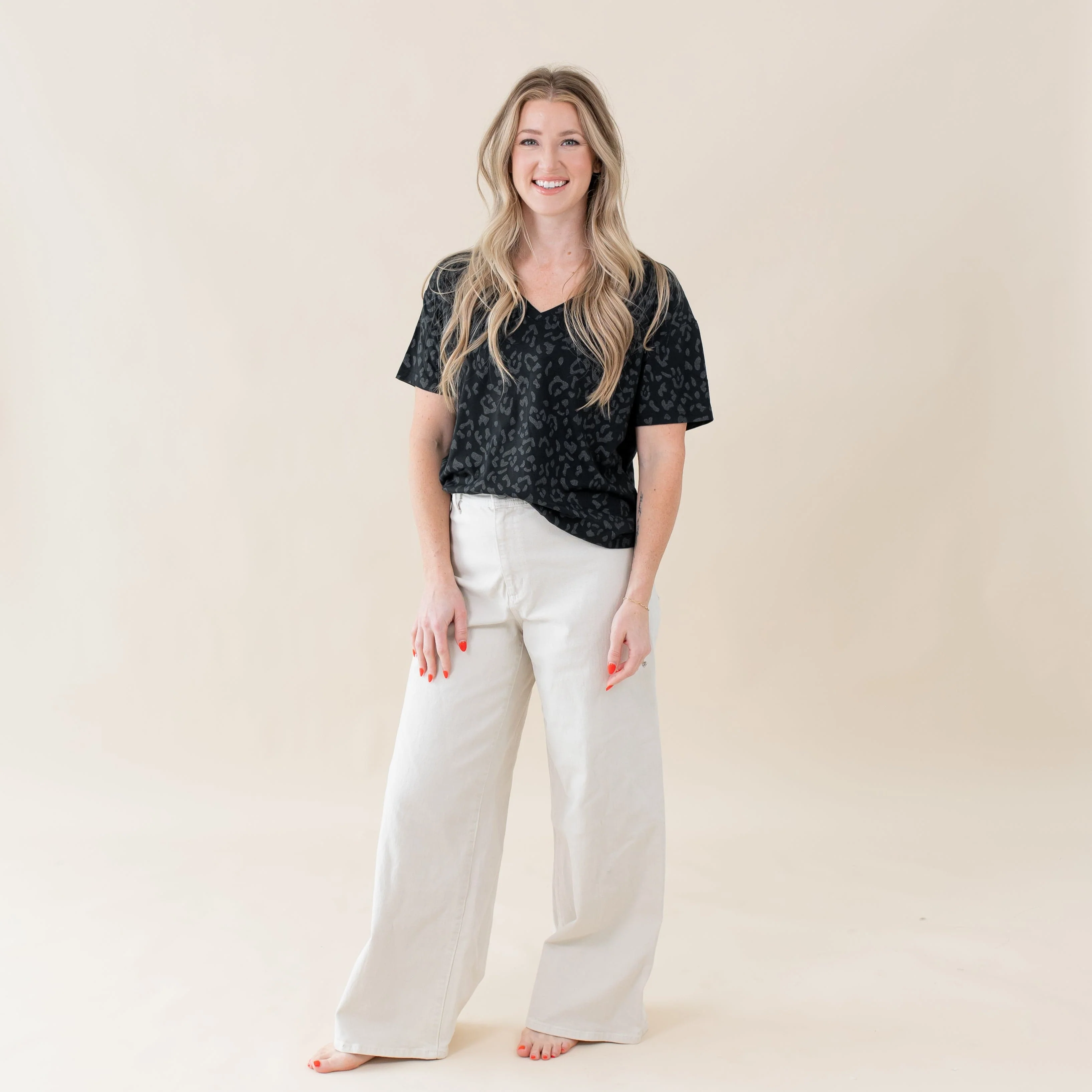 Women's Relaxed Fit V-Neck in Midnight Leopard - Image 2