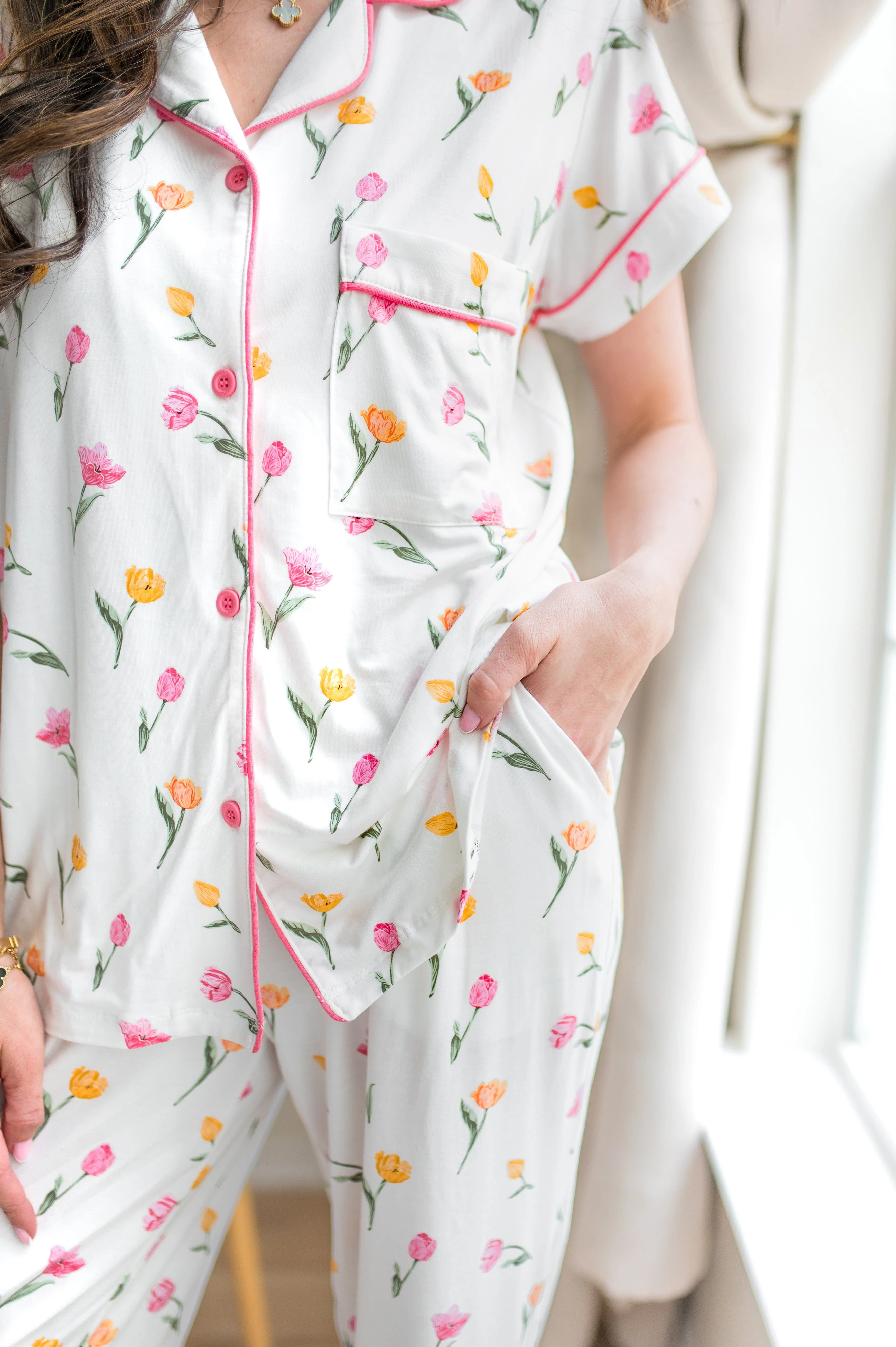 Women's Short Sleeve Cropped Pajama Set in Tulip - Image 4
