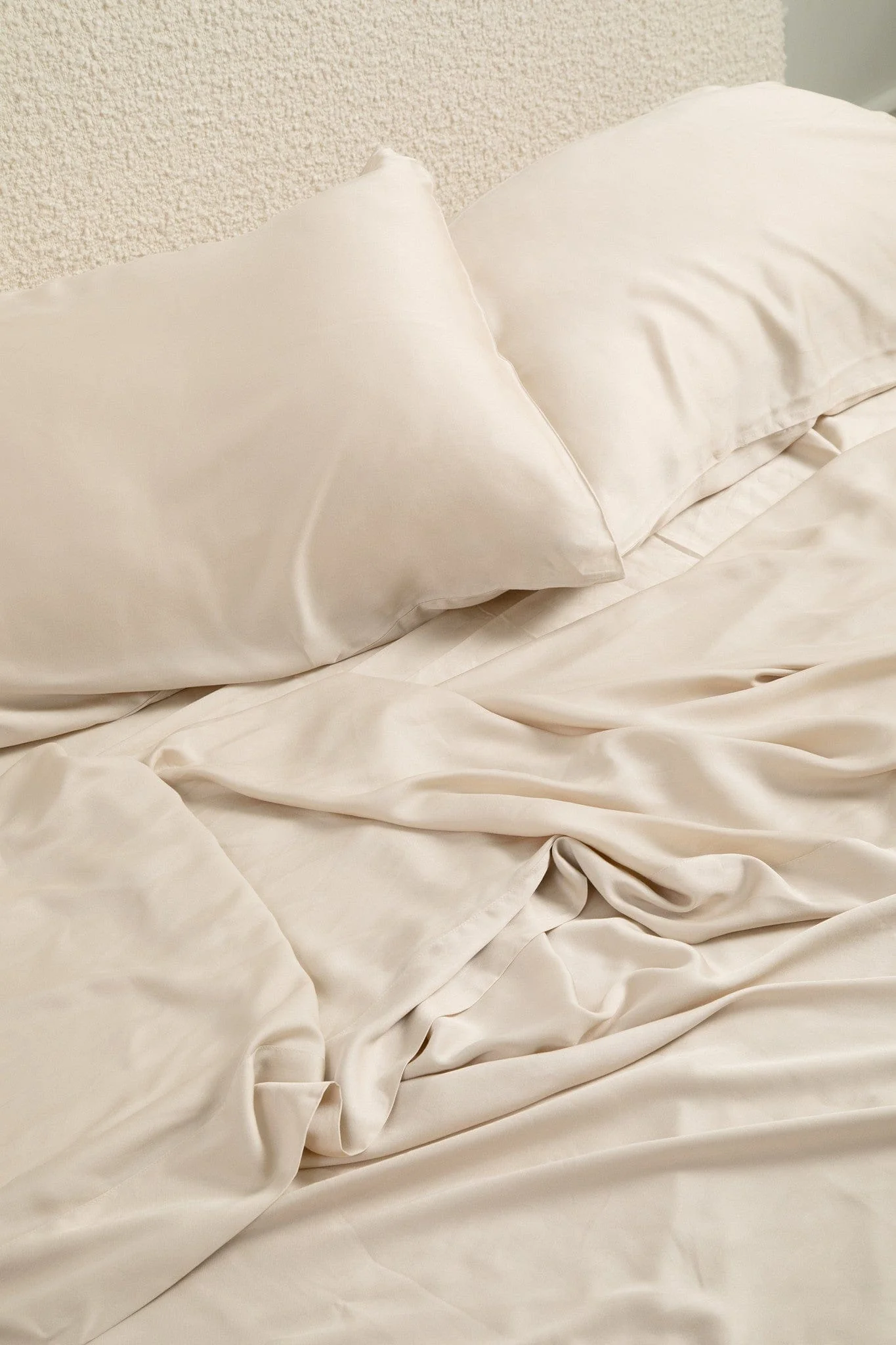Bamboo Sateen Sheet Set in Champagne - Image 3