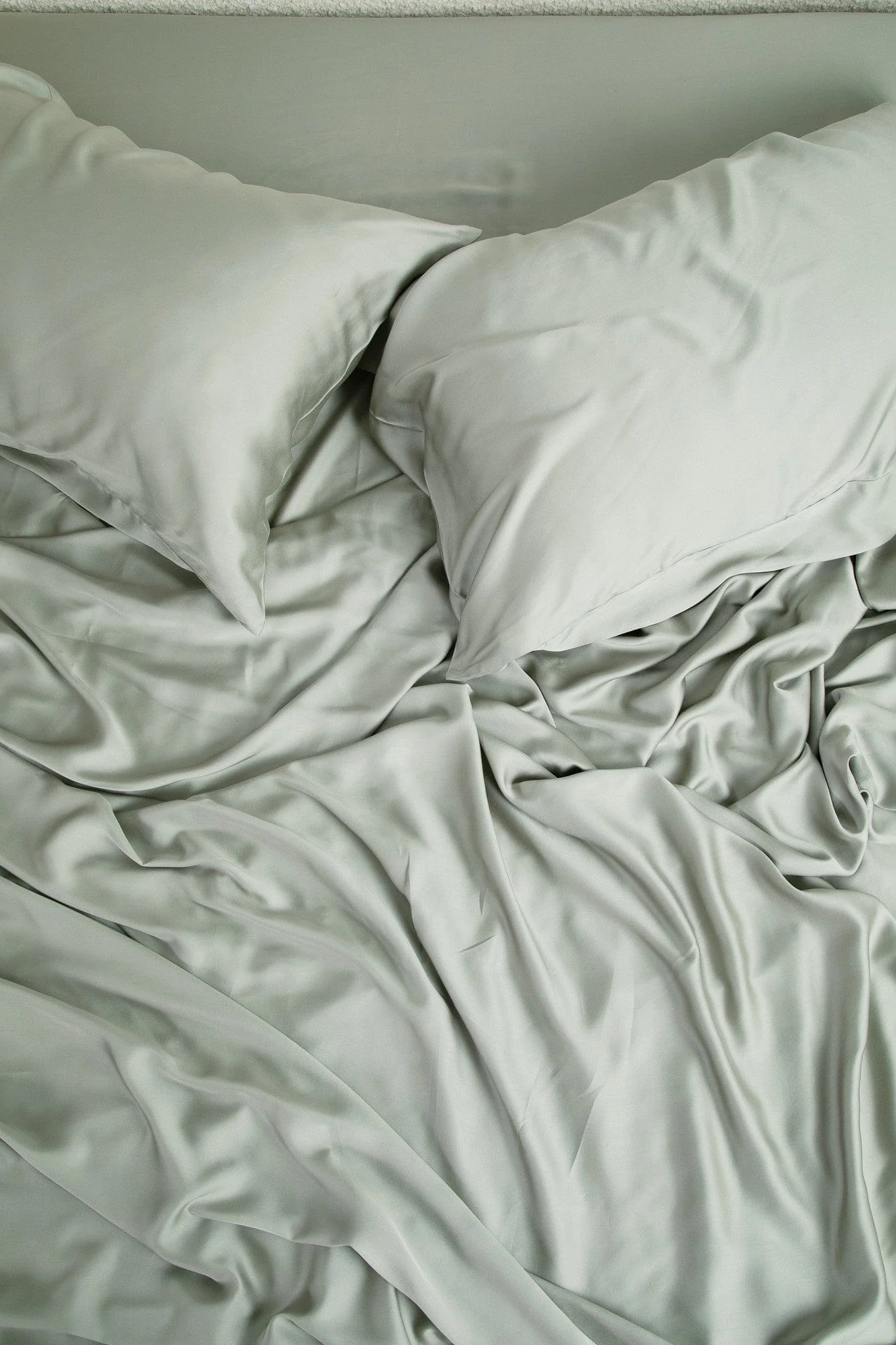 Bamboo Sateen Sheet Set in Eucalyptus - Image 3